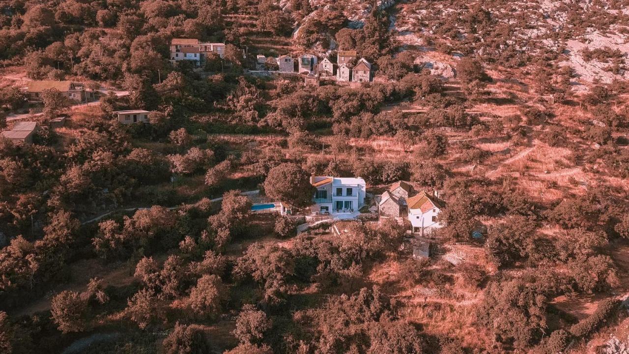 Villa O'Zrna Klis Kültér fotó